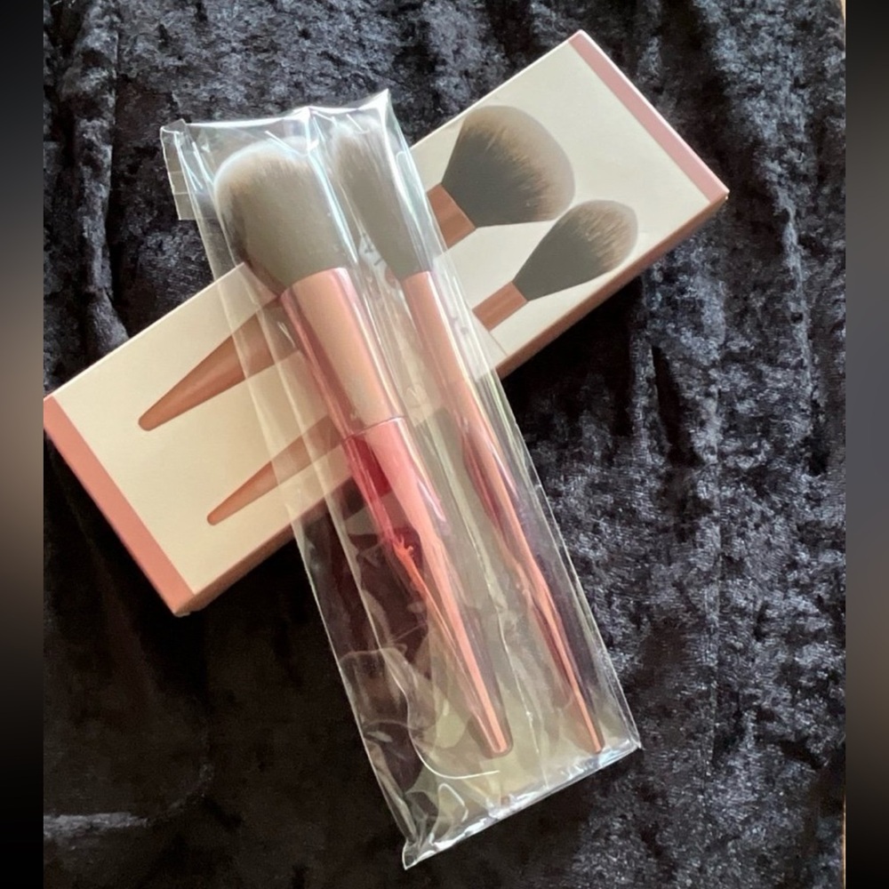 Moda Brushes Powder + Soft Glow - Picture 2 of 3